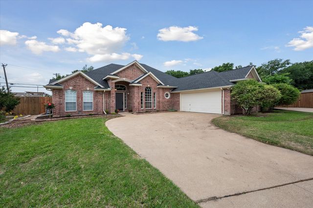 3 Savoy Court, Mansfield, TX 76063