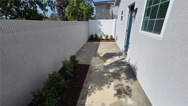 988 El Camino 106, Costa Mesa, CA 92626
