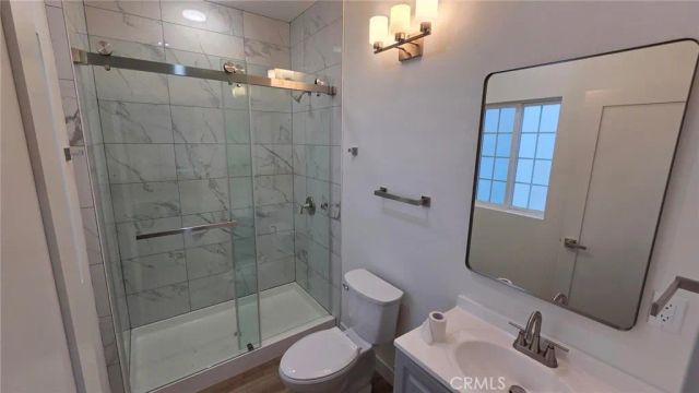 988 El Camino 106, Costa Mesa, CA 92626