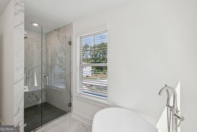 3135 Stonegate Drive SW, Atlanta, GA 30331