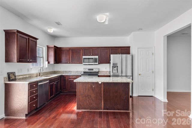 11022 Garden Oaks Lane, Charlotte, NC 28273