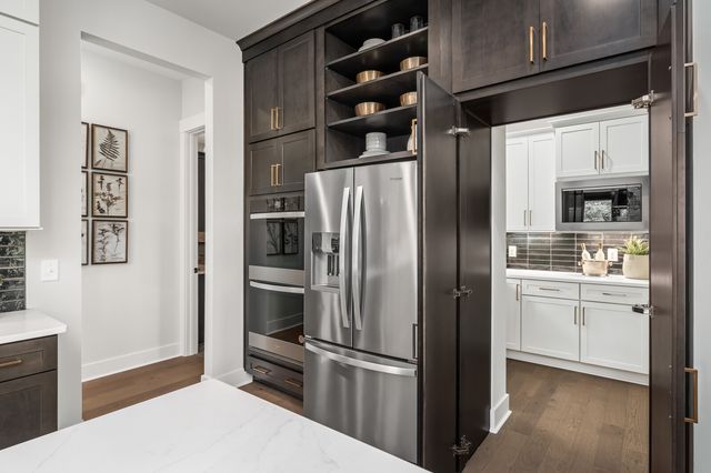 109 Cedarstone Dr, Mount Juliet, TN 37122