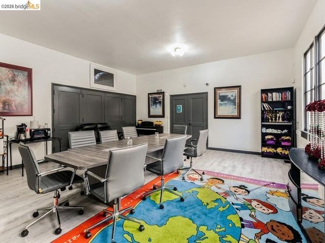2100 5th Ave, Oakland, CA 94606
