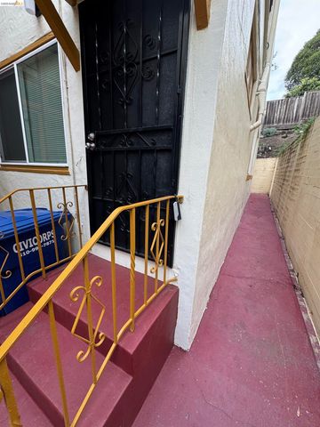 2100 5th Ave, Oakland, CA 94606