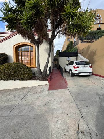 2100 5th Ave, Oakland, CA 94606