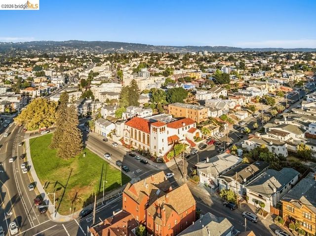2100 5th Ave, Oakland, CA 94606