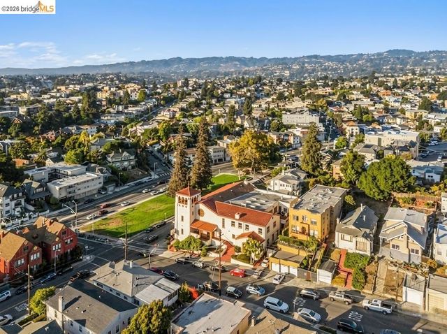 2100 5th Ave, Oakland, CA 94606