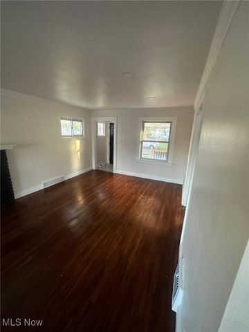 3389 Kildare Road, Cleveland Heights, OH 44118