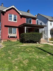 3389 Kildare Road, Cleveland Heights, OH 44118