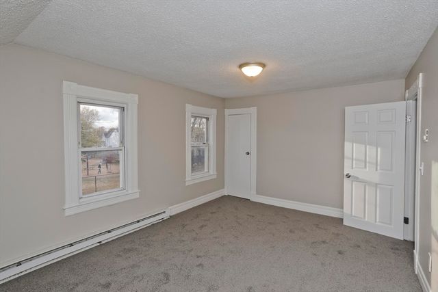 81 Hayden Ave, Springfield, MA 01109