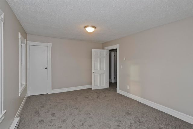 81 Hayden Ave, Springfield, MA 01109