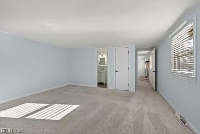 301 Woodbridge DR, Chesapeake, VA 23322