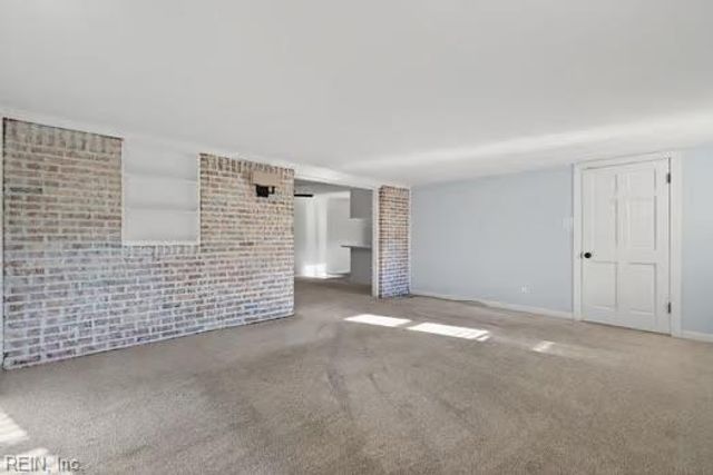 301 Woodbridge DR, Chesapeake, VA 23322