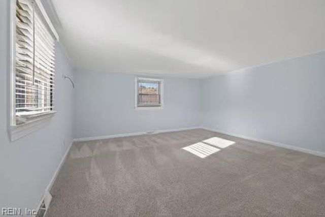 301 Woodbridge DR, Chesapeake, VA 23322