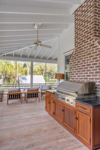 222 Haddrell Street, Mount Pleasant, SC 29464