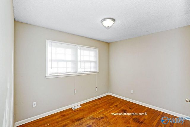 107 Scotland Drive, Athens, AL 35611