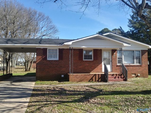 107 Scotland Drive, Athens, AL 35611