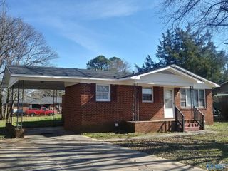 107 Scotland Drive, Athens, AL 35611