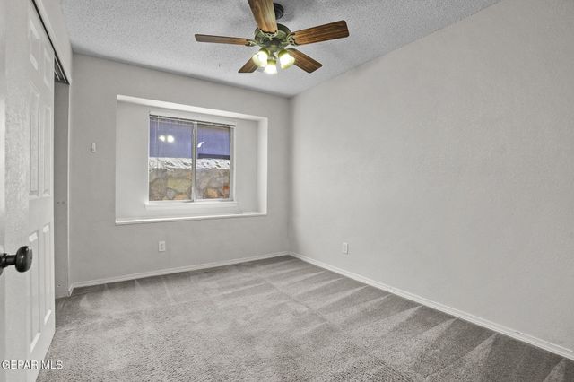 813 Desert Bush Drive, Horizon City, TX 79928
