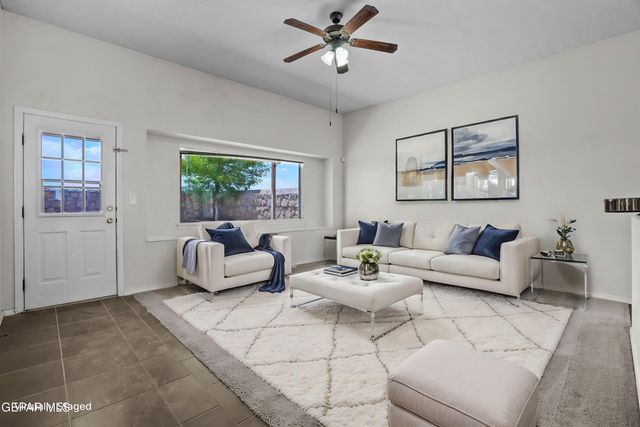 813 Desert Bush Drive, Horizon City, TX 79928