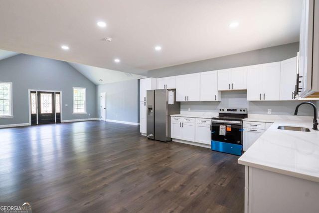 133 E Clinton Drive, Rome, GA 30165