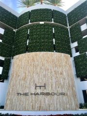 16385 Biscayne Blvd 2702, North Miami Beach, FL 33160