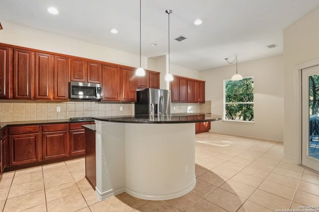 2634 Amber View, San Antonio, TX 78261