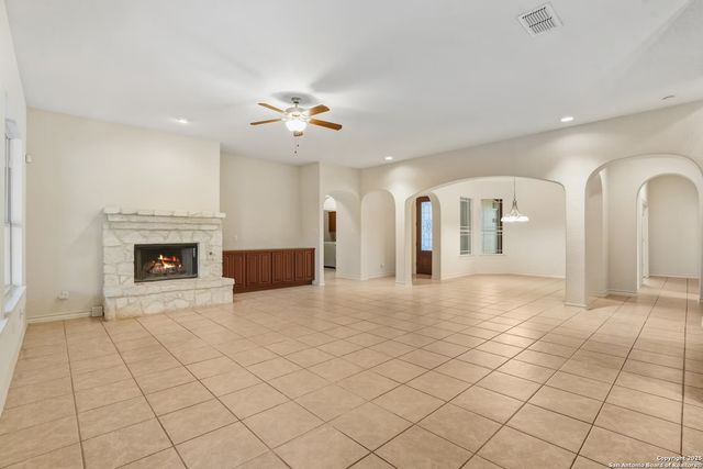 2634 Amber View, San Antonio, TX 78261