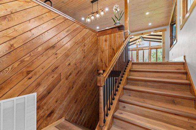 185 ISLAND DRIVE, Iola, WI 54945
