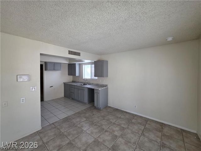 7235 Wichita Court, Las Vegas, NV 89119