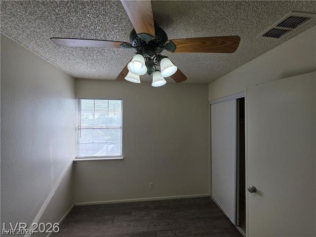 7235 Wichita Court, Las Vegas, NV 89119