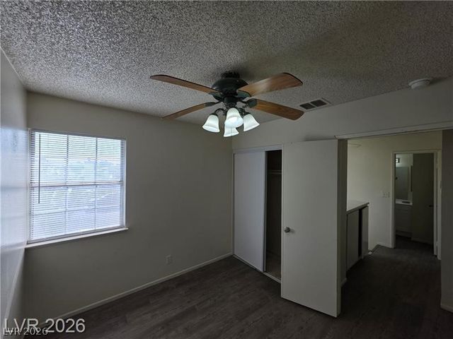7235 Wichita Court, Las Vegas, NV 89119
