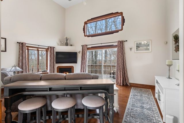 11 Aris Way 11, Milford, MA 01757