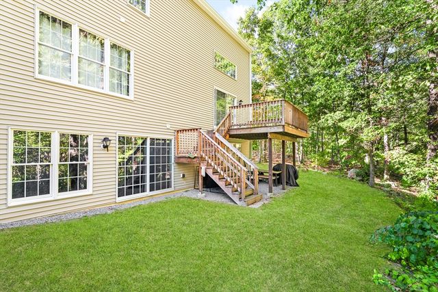 11 Aris Way 11, Milford, MA 01757