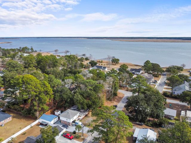 408 Rosemary St., Georgetown, SC 29440