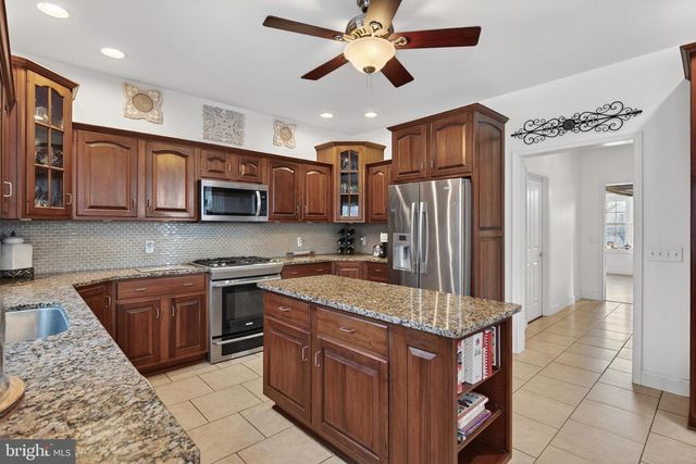 55 LEXINGTON DR, Annville, PA 17003