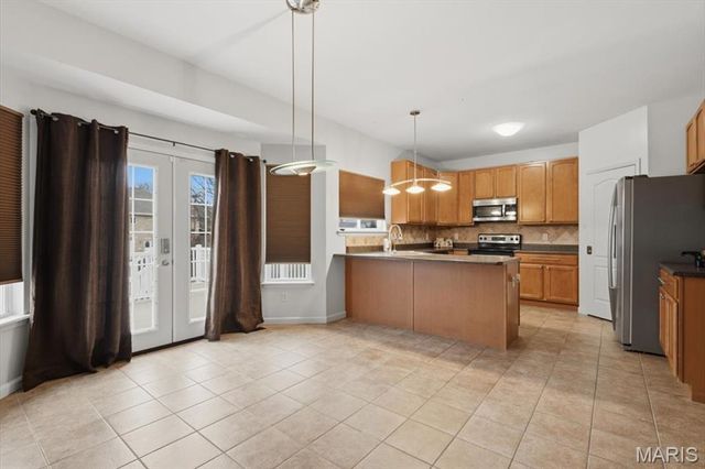 85 Aspen Ridge Court, St Peters, MO 63376