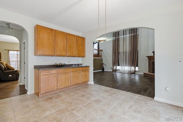 85 Aspen Ridge Court, St Peters, MO 63376