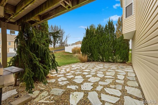 85 Aspen Ridge Court, St Peters, MO 63376