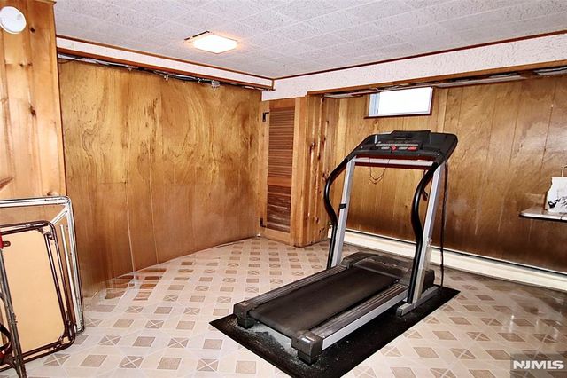 17-19 Greenwood Drive, Fair Lawn, NJ 07410