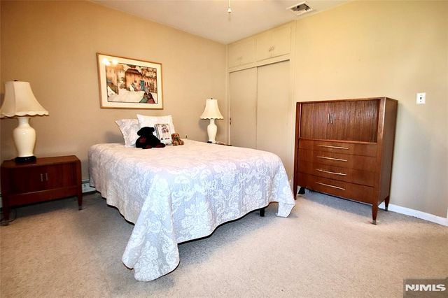 17-19 Greenwood Drive, Fair Lawn, NJ 07410