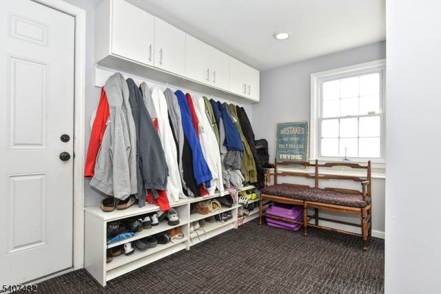 47 Herold Dr, Glen Rock Boro, NJ 07452