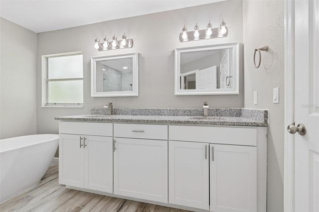 12914 LONGCREST DRIVE, Riverview, FL 33579