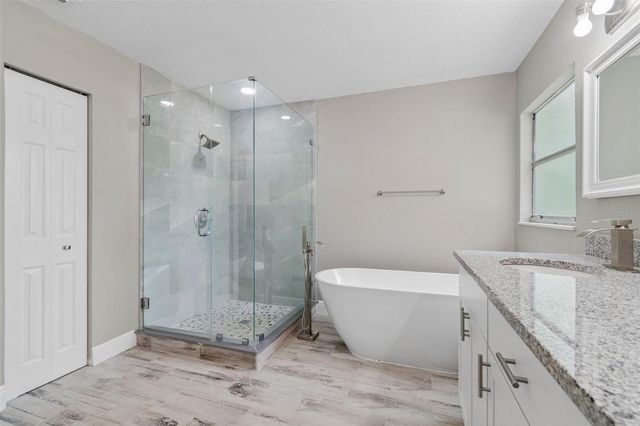 12914 LONGCREST DRIVE, Riverview, FL 33579