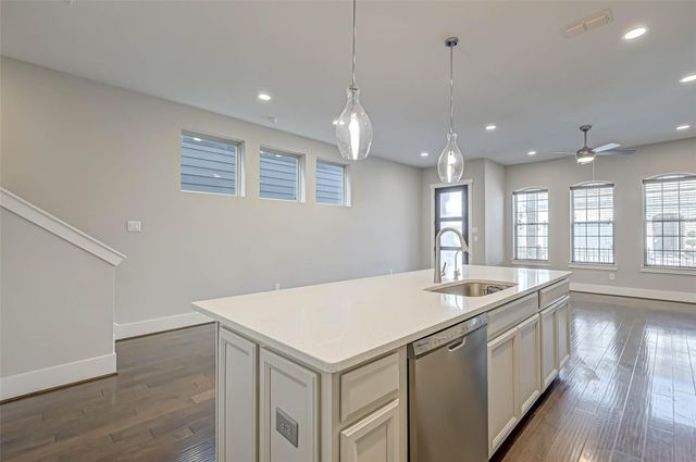 2022 Tarfite Place, Houston, TX 77077