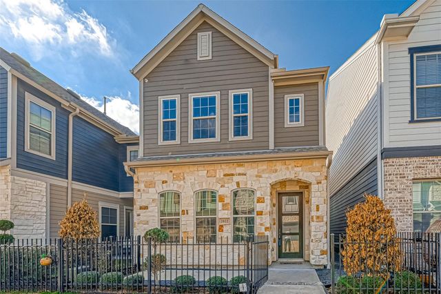2022 Tarfite Place, Houston, TX 77077