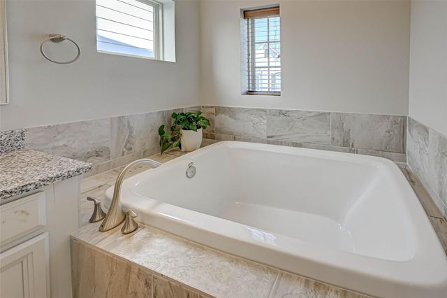 2022 Tarfite Place, Houston, TX 77077