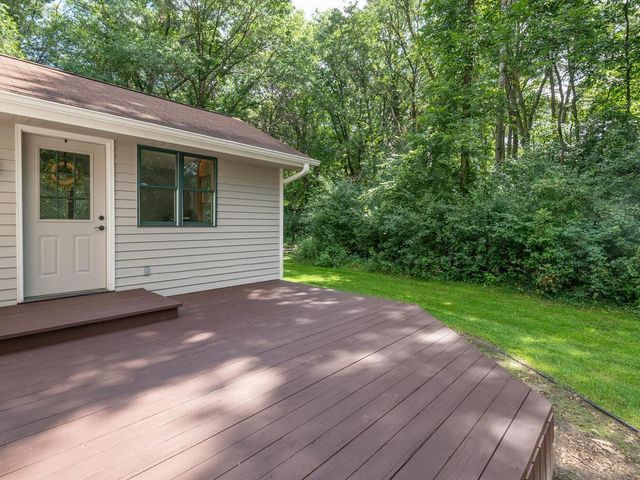 7875 44th Street Court N, Oakdale, MN 55128