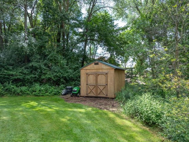 7875 44th Street Court N, Oakdale, MN 55128