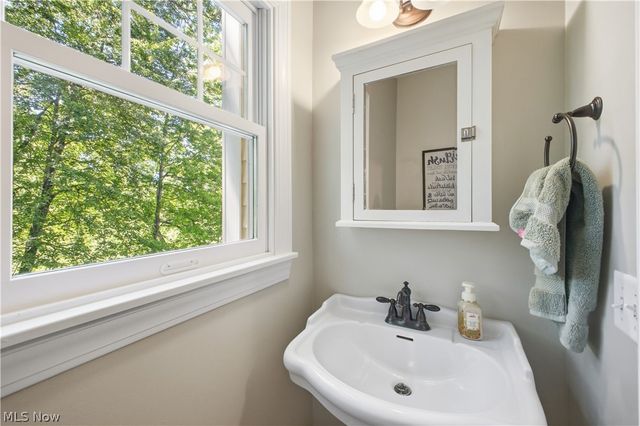 2692 Pitcher Plant Court, Uniontown, OH 44685
